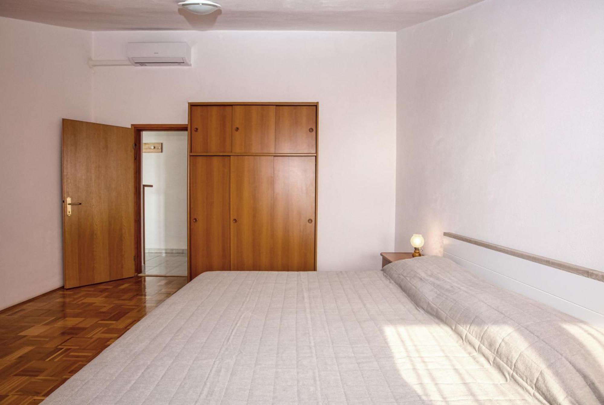 Apartments By The Sea Brodarica, Sibenik - 13615 Ruang foto